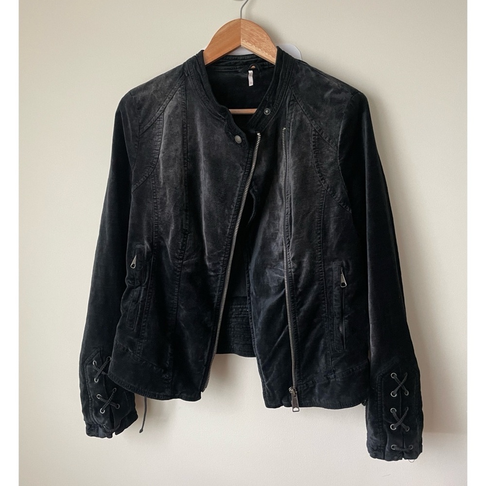 Free People Jacket Size Medium Lace-Up Sleeves Velvet Moto Jacket Romantic